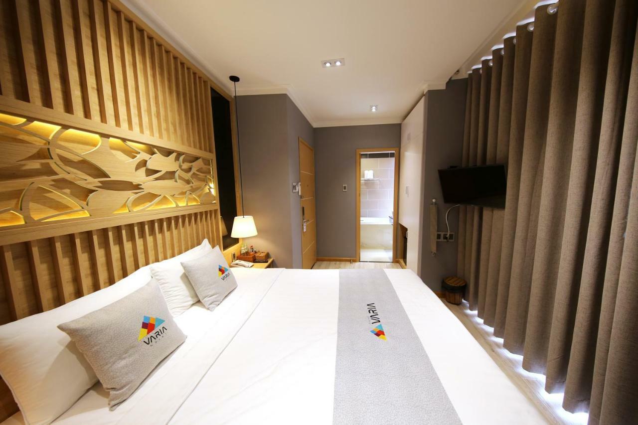 Varia Hotel Phu Quoc Bagian luar foto